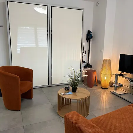 Cosy Et Lumineux - Sejour Ideal -parking Daire